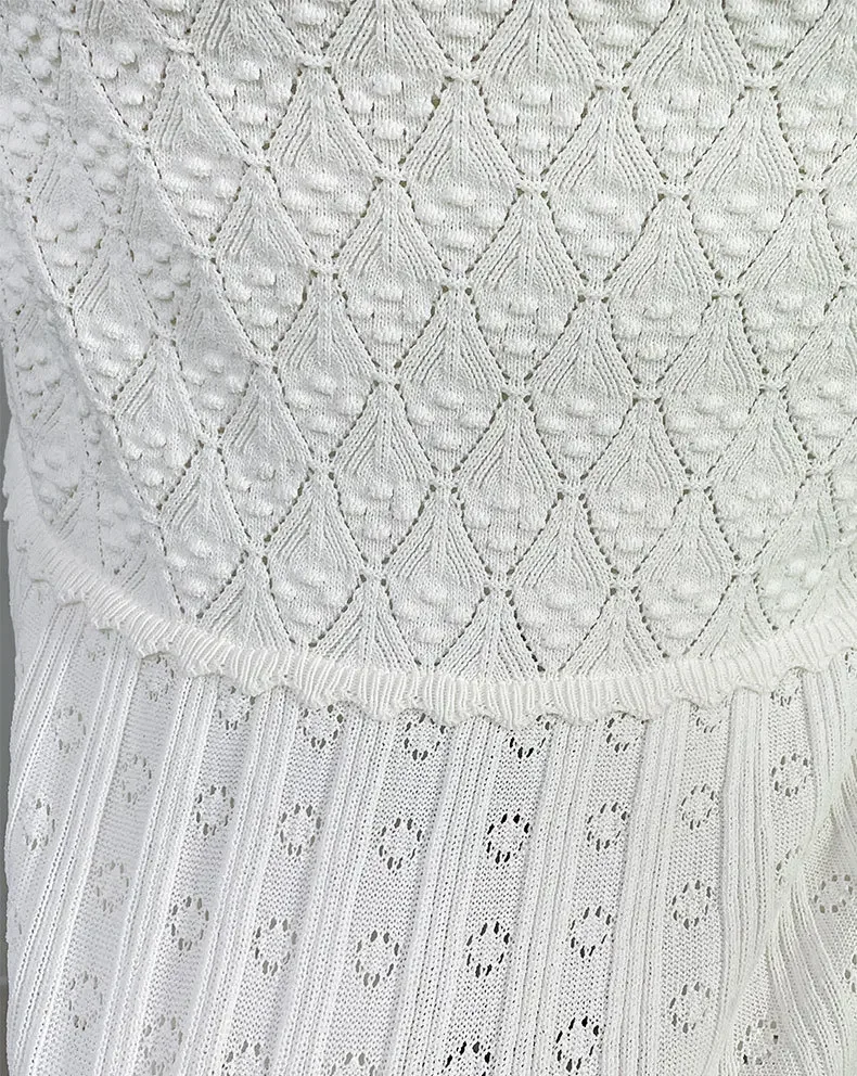 2025 Otoño e Invierno vestido blanco con cuello en V para mujer vestido de noche de manga larga calado ajustado vestido midi