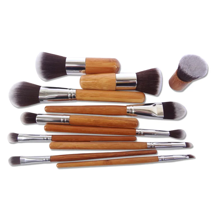 11-delige make-upborstels met natuurlijk bamboe handvat Hoge kwaliteit Foundation Blending Cosmetische make-up tool met katoenen tas voor dames