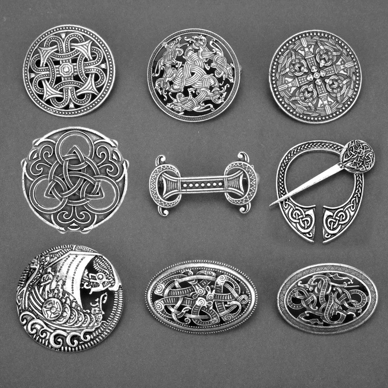 1pcs Creative Viking Brooch For Women Medieval Rune Flower Shield Pin Brooch Cloak Shawl Pin Celtic Decoration