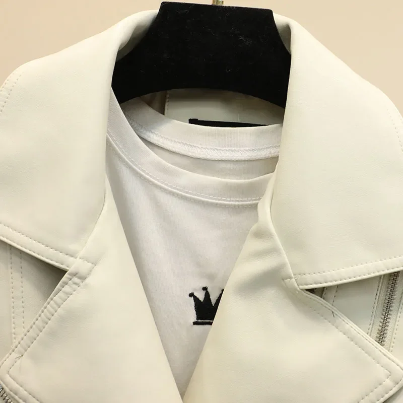 春緩いヴィンテージフェイクレザージャケット女性 2025 秋ショートカジュアルブラウンオートバイジャケット長袖カジュアルストリート