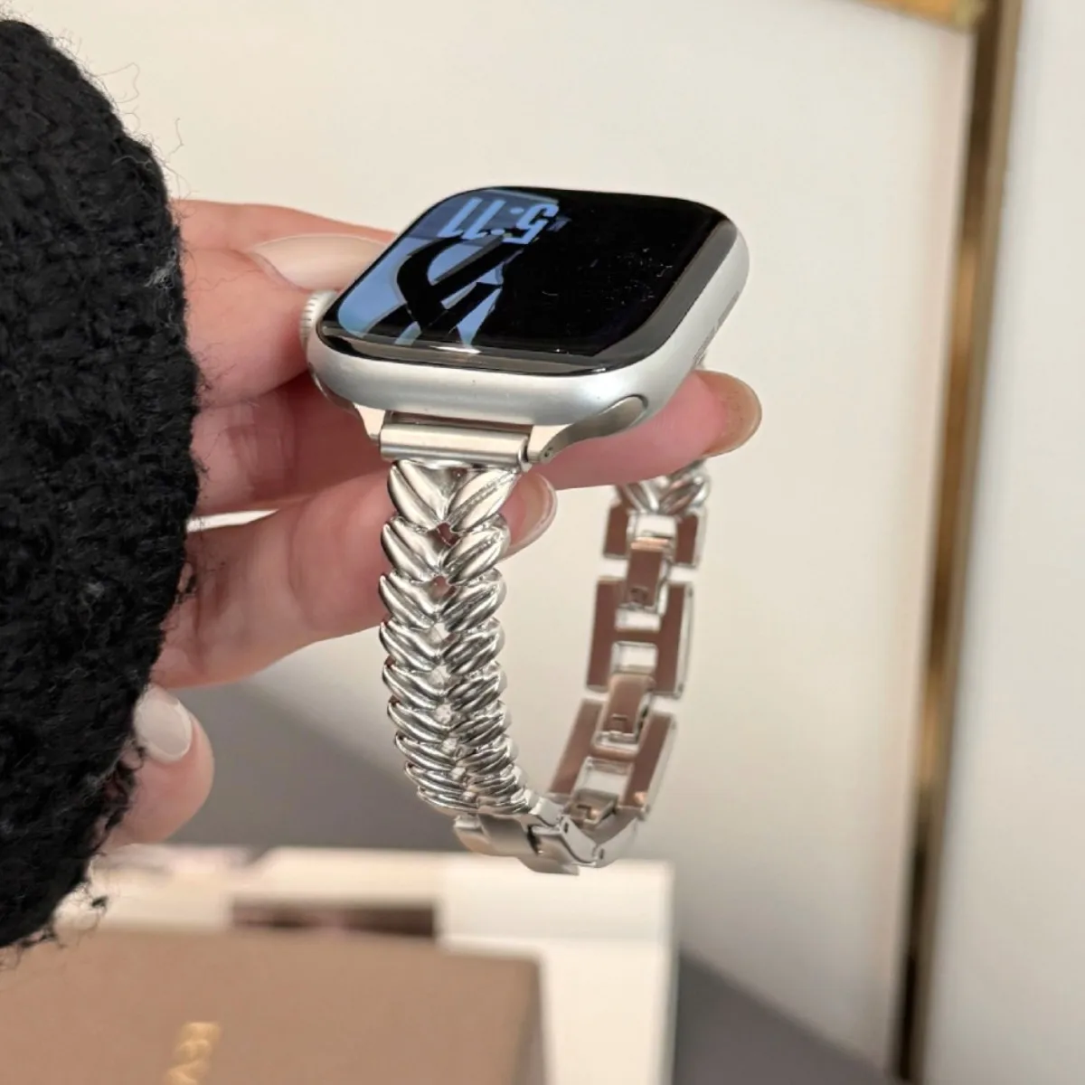 Metal Wheat Ear Bracelet for Apple Watch Straps S11 10 9 8 7 6 Ultra 3 SE Smart Watch Band for Iwatch 49 46 45 44 42 41 40 38mm