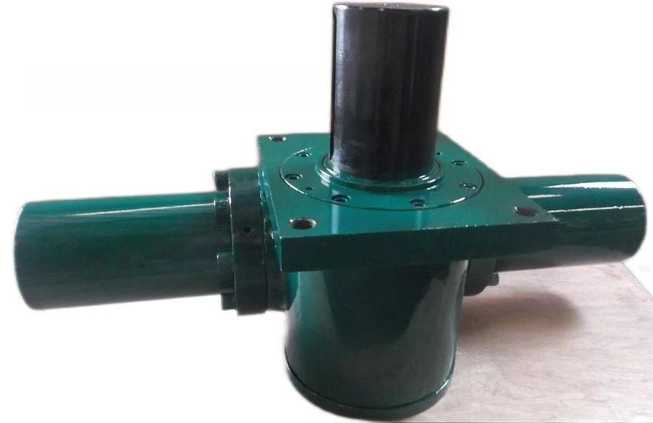 Rack and pinion swing cylinder, swing cylinder