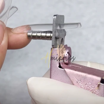 מגנט מיני לציפורניים אקריליות טיפים למניקור חיתוך ציפורניים מזויפות באורך זהה חסכון הרבה זמן כלי למניקור ציוד