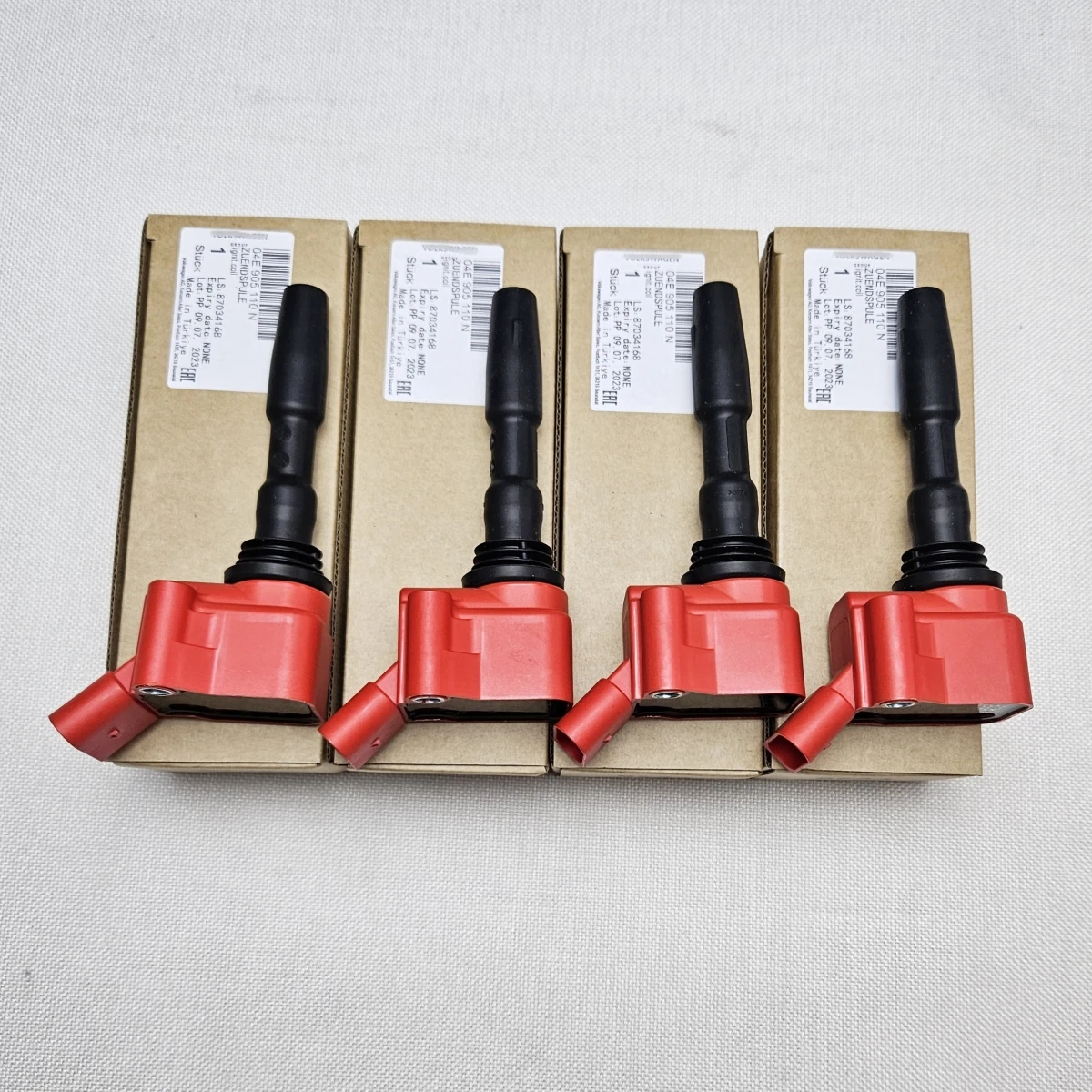 NEW GENUINE 4pcs Ignition Coil EA211 04E 905 110 B 04E905110L 04E905110 For VW Golf Jetta Polo 6R A3 Skoda Seat