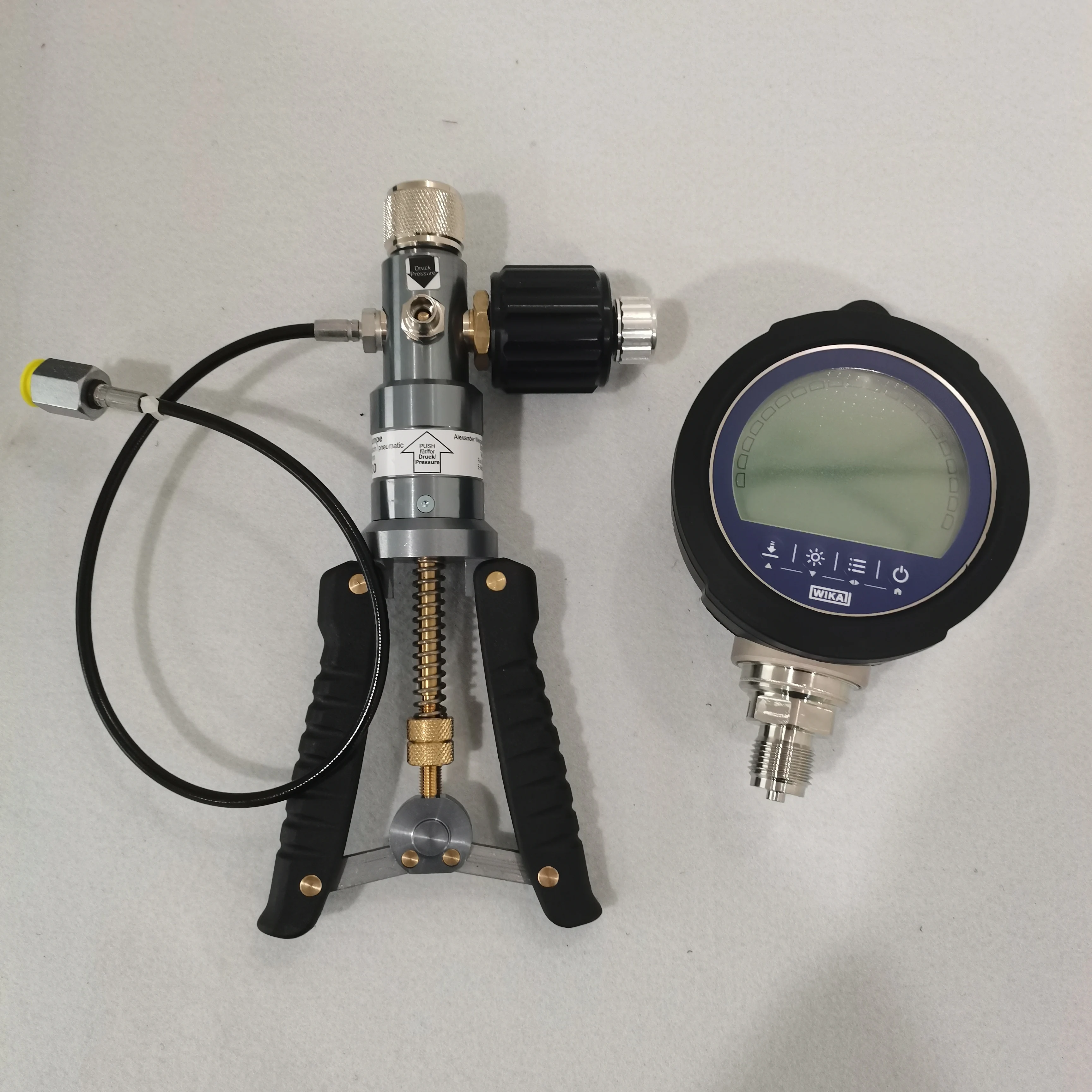 Wika Level Gauge Model BNA Magnetic Display Bypass Level Indicator Height Measuring Instrument