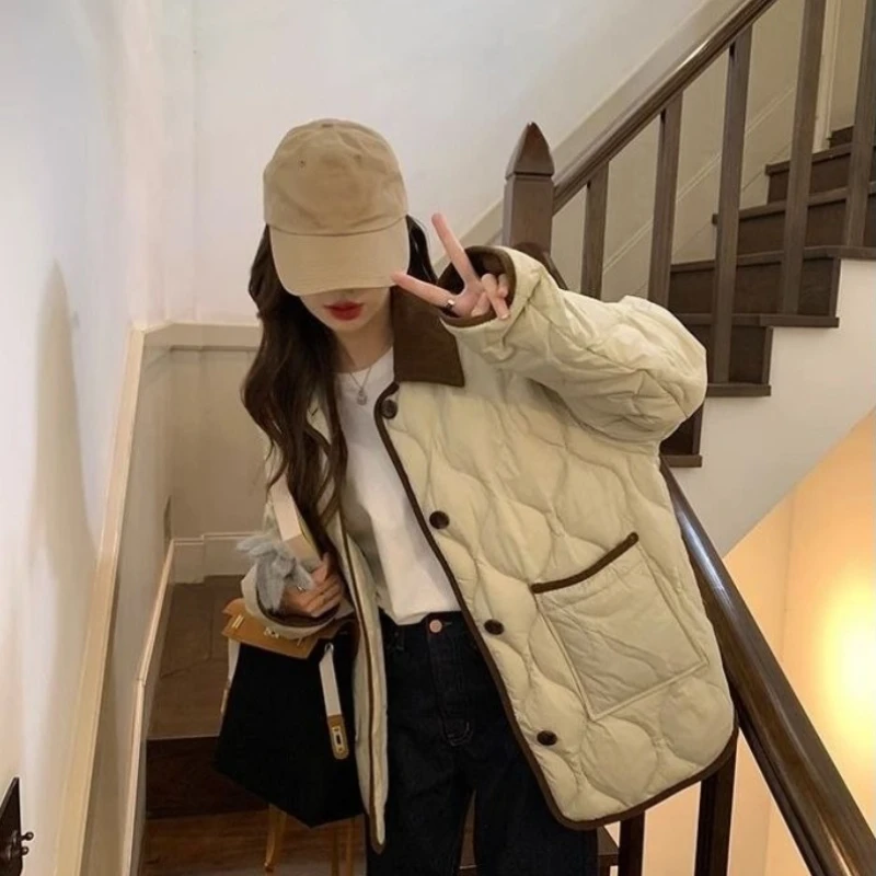 2025 delle nuove donne di arrivo Colorblock colletto di velluto a coste giacca di cotone allentato corto trapuntato cappotto invernale trapuntato tuta sportiva leggera