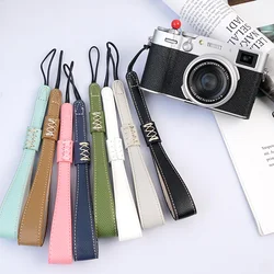 Camera Strap Wrist Strap Hand Strap for SLR DSLR Camera Sony Canon Fuji Fujifilm Pentax Panasonic CCD Vlog Cam Leather Strap Fit