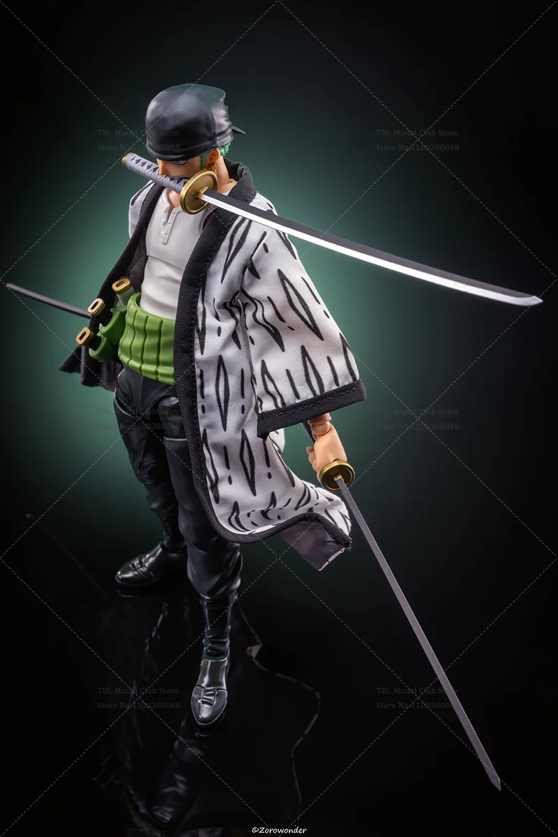 1/12 스케일 남성 의류 종교 망토 원피스 Roronoa Zoro Swordsman 일본 애니메이션 SHF 6 인치 액션 피규어 군인