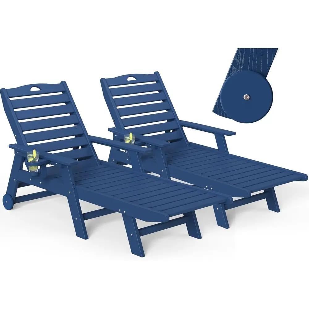 

Комплект из двух кресел для отдыха у бассейна темно-синего цвета с колесиками, подстаканником и регулируемой спинкой в 5 положениях, выдерживающий нагрузку до 400 фунтов.