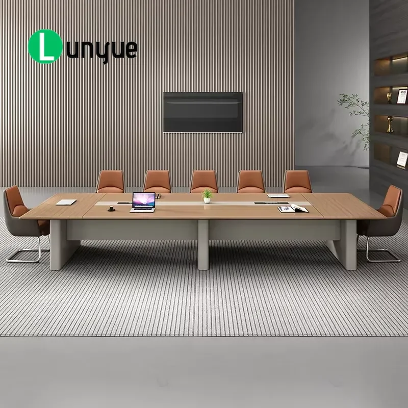 Conjunto de mesa e cadeira de escritório em madeira, com design moderno e minimalista, e gavetas para armazenamento, ideal para espaços de trabalho em