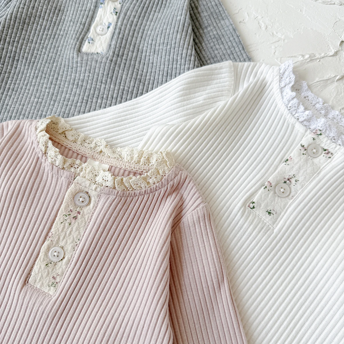 

Baby 1-3Y original small floral polo shirt 2025 Korean autumn baby floral shirt long sleeved floral shirt for young children