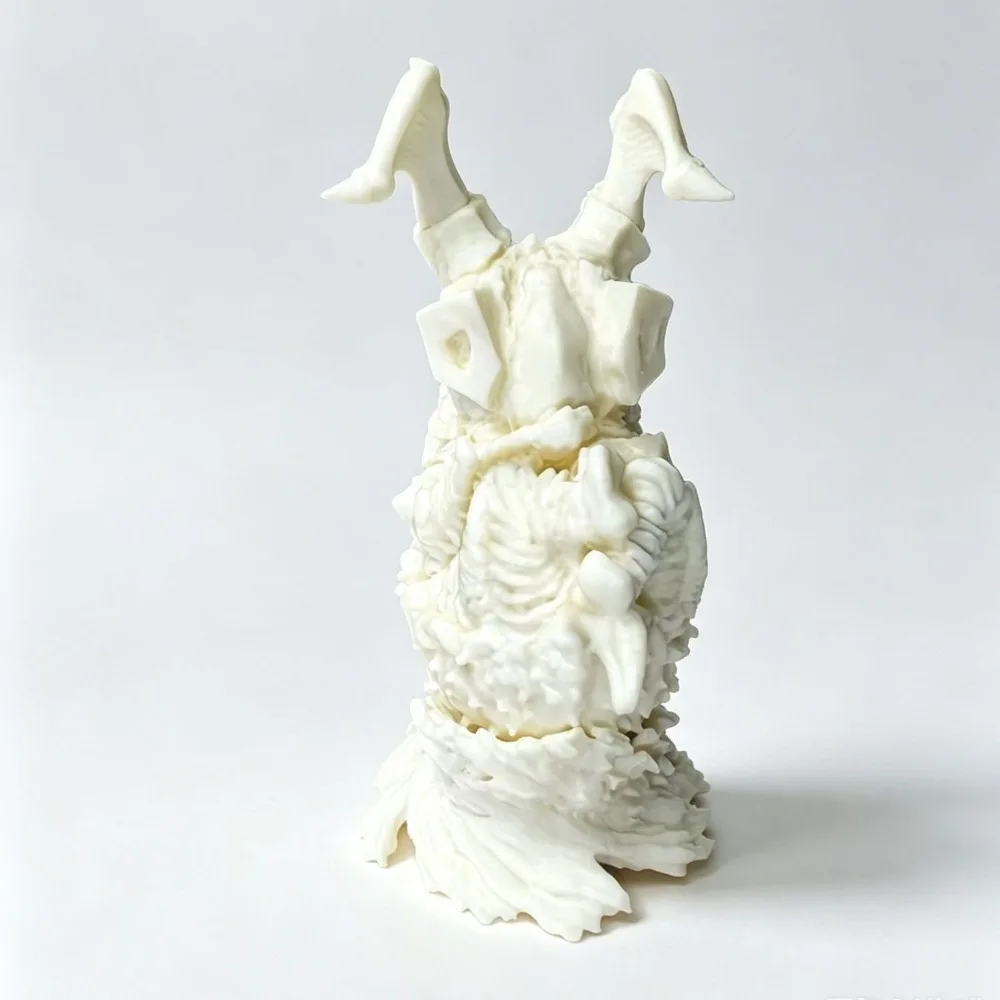 8cm Resin White Blank Model Monster DIY Coloring Self-assembly Figurine Miniature Decoration Craft Gift for Men and Women