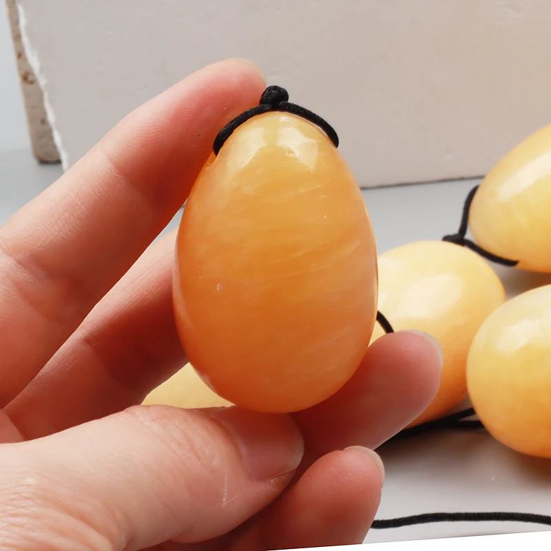 

Yellow Jade Big Size Massage Egg Natural Jade Yoni Ball Crystal Stone For Kegel Exercise Vaginal Muscle Health Ben Wa Balls