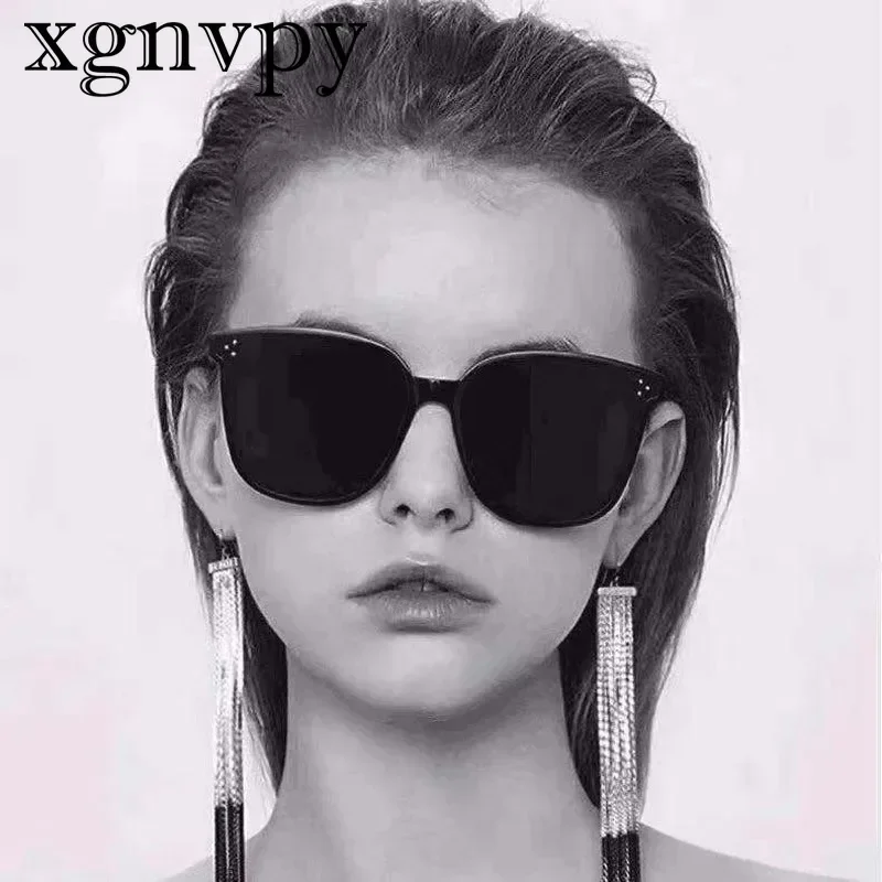 xgnvpyVintage-Inspired Men's Sunglasses: Large Frame UV Protection, Uniquely Fashionable for Men Single Item Statement Accessory