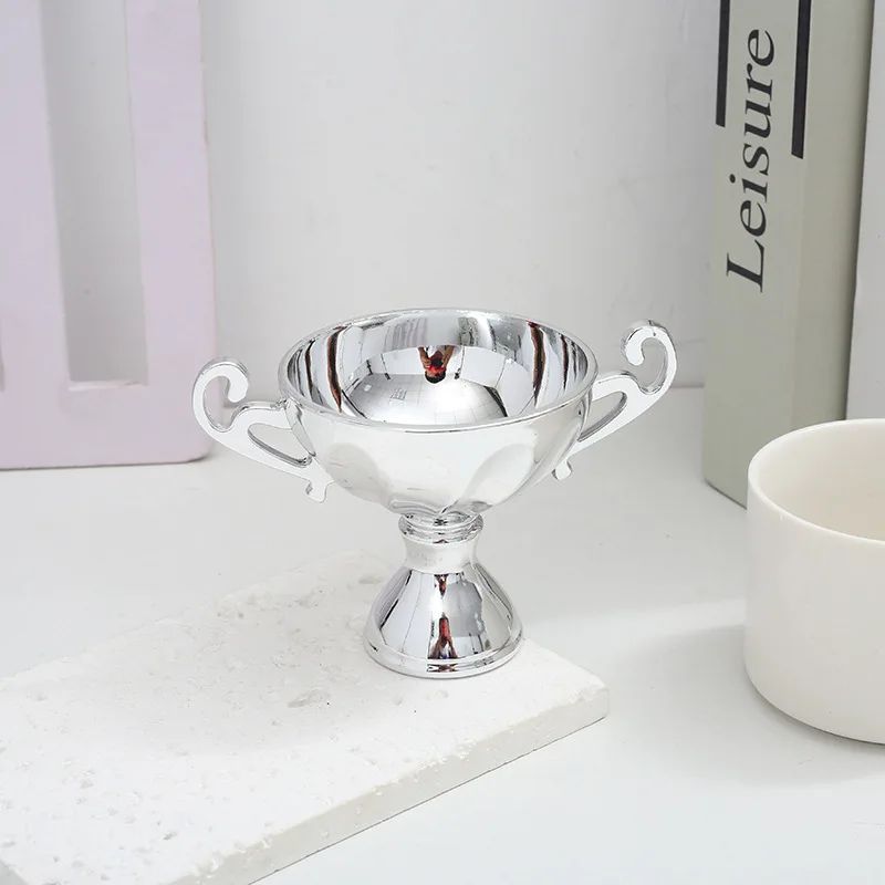 Metal mini trophy for children's kindergarten cartoon thumb five-pointed star crystal competition