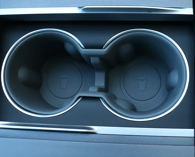 Für Tesla Model Y L 2026 Getränkehalter-Einsatz Model Y Standard Juniper Mittelkonsolen-Organizer YL TPE Flaschenaufbewahrungsbox – Detail 12