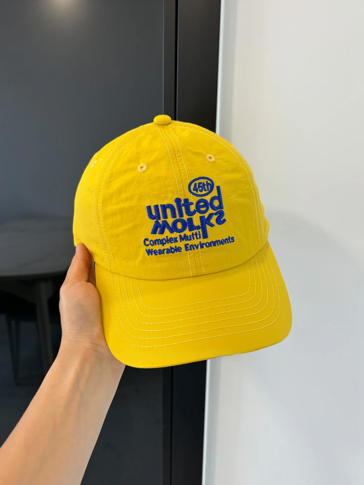 الكورية Sle الأصفر إلكتروني التطريز قبعة بيسبول المرأة الصيف رقيقة كوي الجافة تنفس في الهواء الطلق Sunade Dubill قبعة Fac...