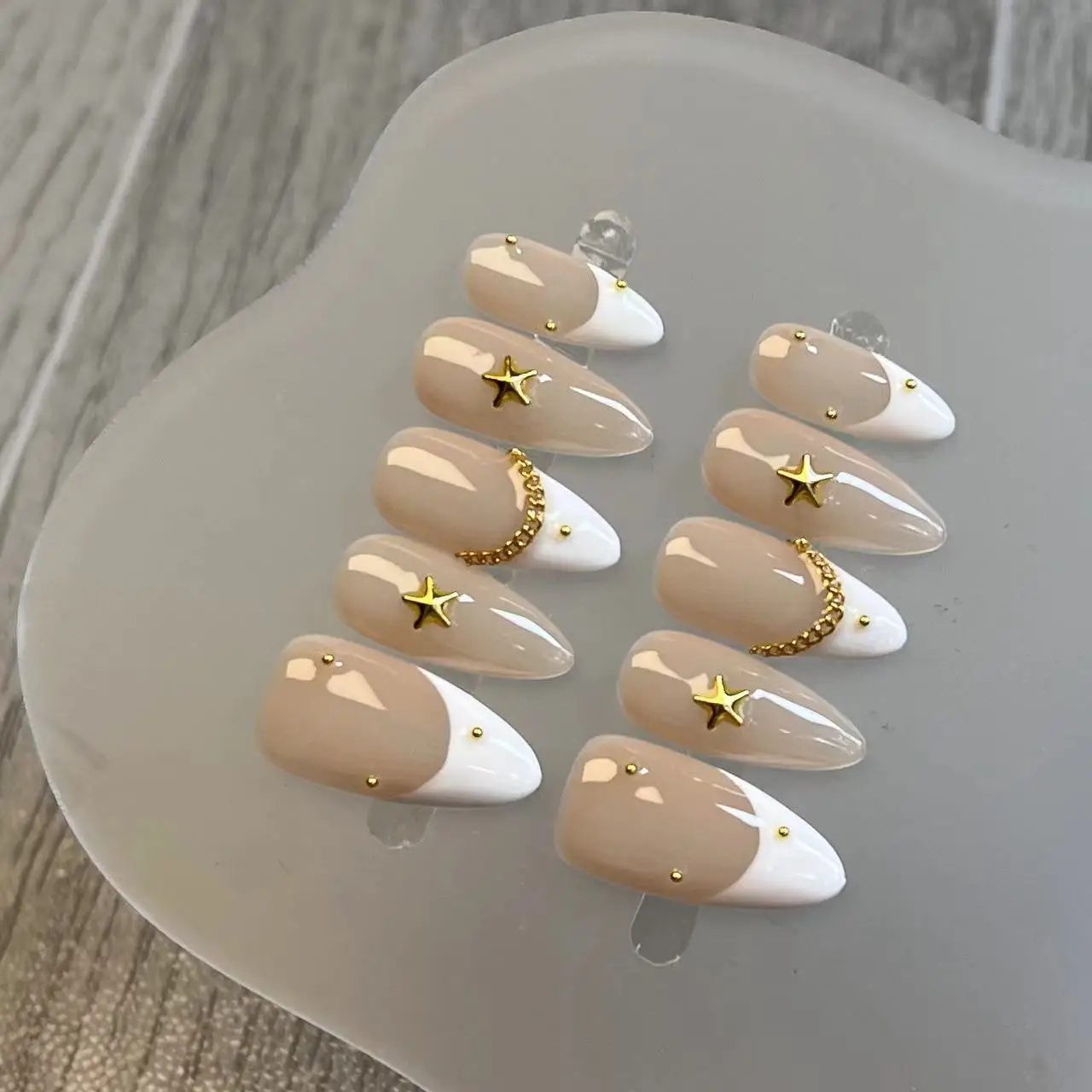 Handmade Almond Press On Nail Reusable French Fake Nails Rhinestone Full Cover Artificial Manicuree Wearable Nail Tips Art