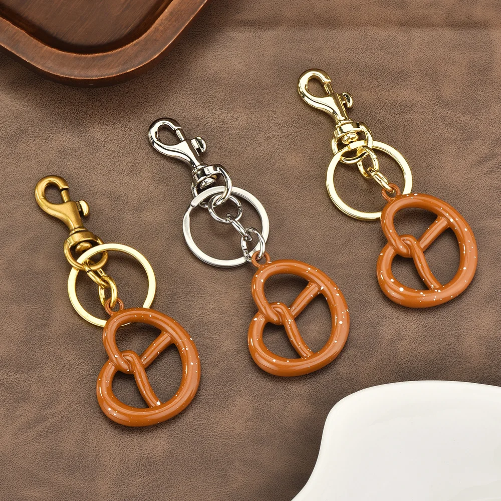 

Fashionable bag cookie pendants, best-selling car keychains, bag pendants, luxury keychain pendants