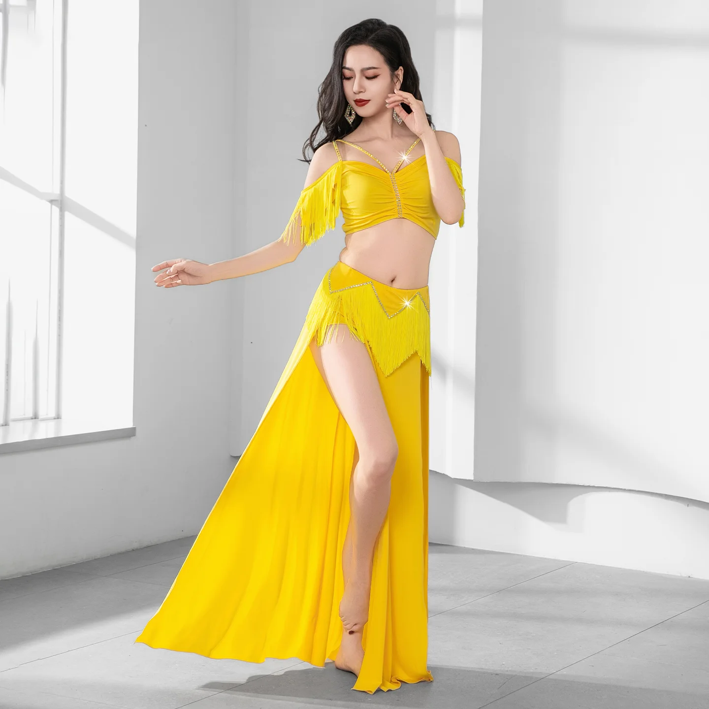 New Belly Dance Performance Costume for Women's Advanced Diamond Tassel Set Adult Women's Oriental Dancing Training Clothes