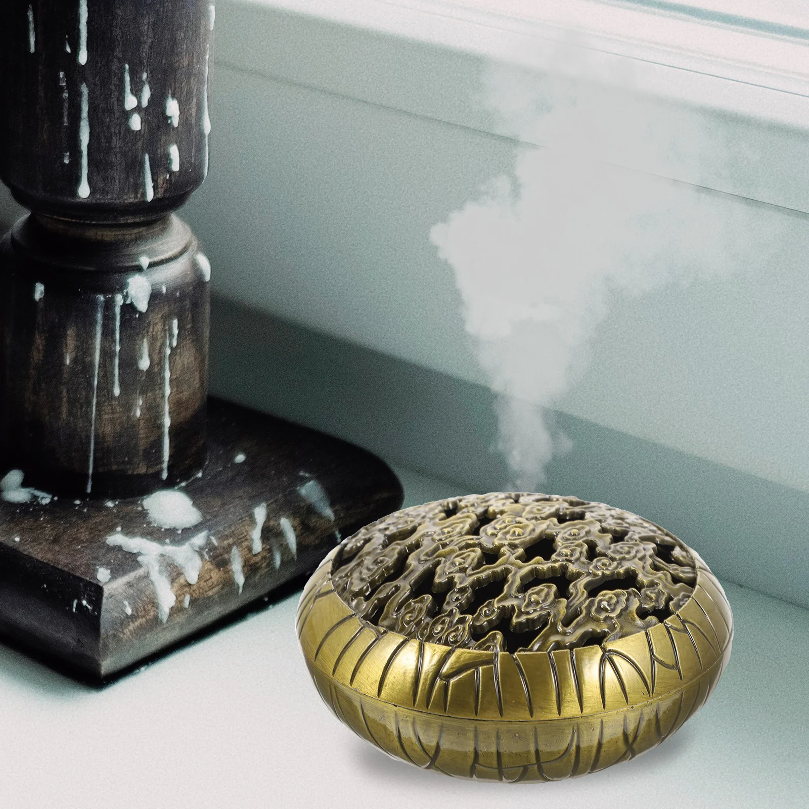 

Premium Zinc Alloy Incense Burner Holder Retro Chinese Style Table Decor Ornament for Meditation Vintage Home Decor