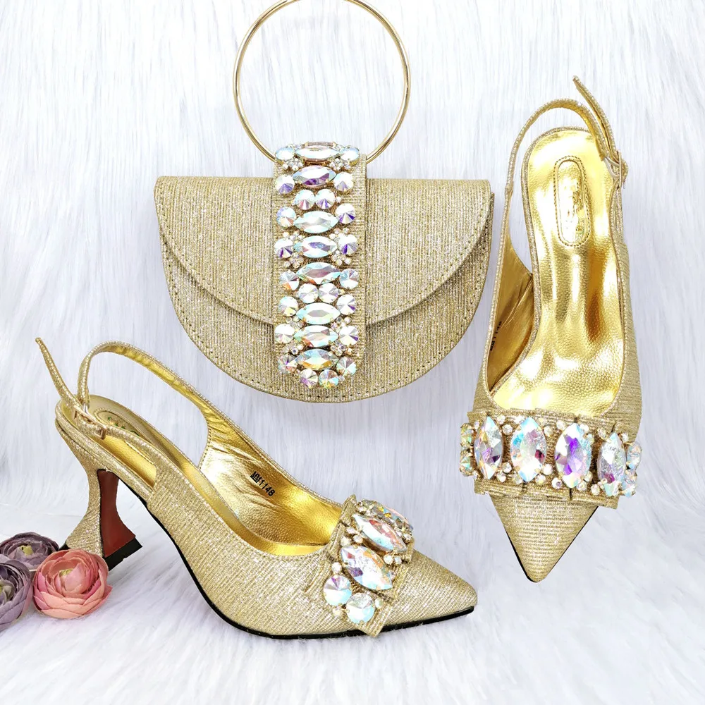 Fashion Magenta High Heels 9CM Women Pointed Toe Shoes Match Rainbow Crystal Handbag African Dressing Pumps And Bag Set MM1148