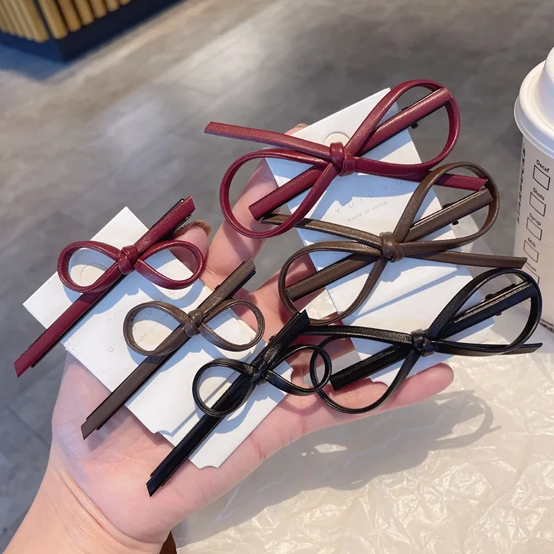 

Imitation Sheepskin Bow Duckbill Hairpin Fashionable Side Bangs Headwear Girls Women Hair Accessories