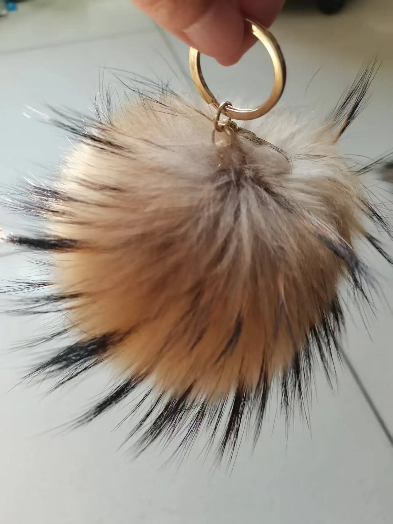 ماو ماو كونج كرة فرو