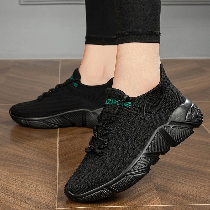 New large size men's high quality leisure sports shoes thick sole fashion anti-slip wear-resistant couple casual shoes