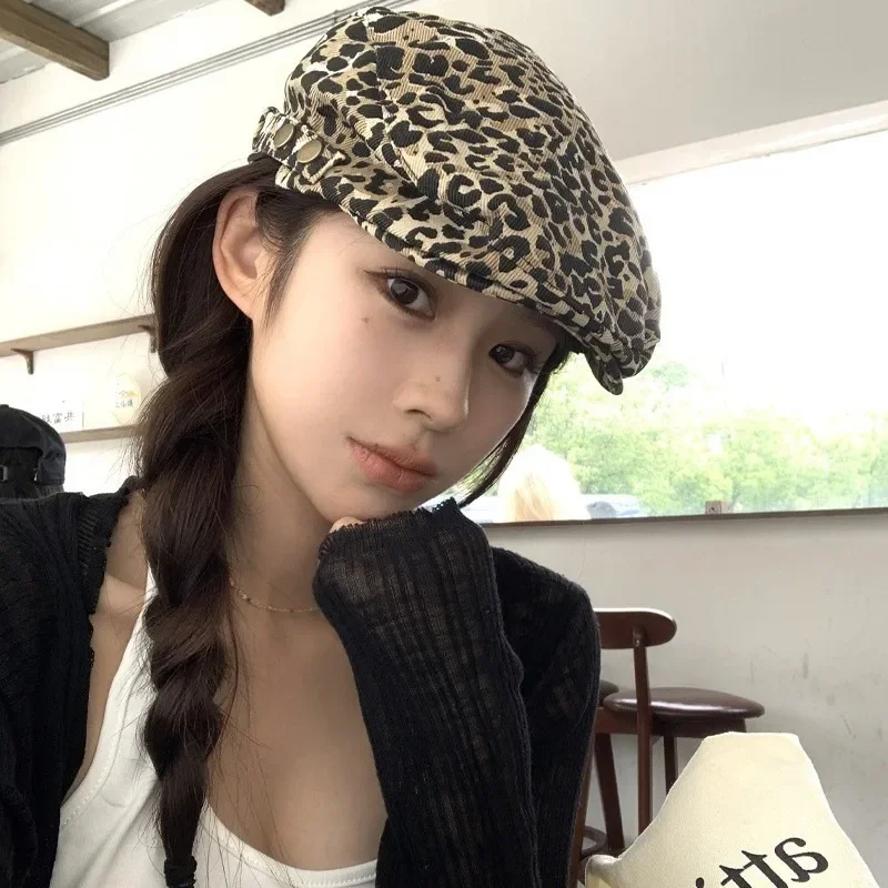 Ins Niche Retro Cow Print Forward Women Hat with Adjustable Leopard Print Fashion Versatile Beret Girls Cap Head Accessories