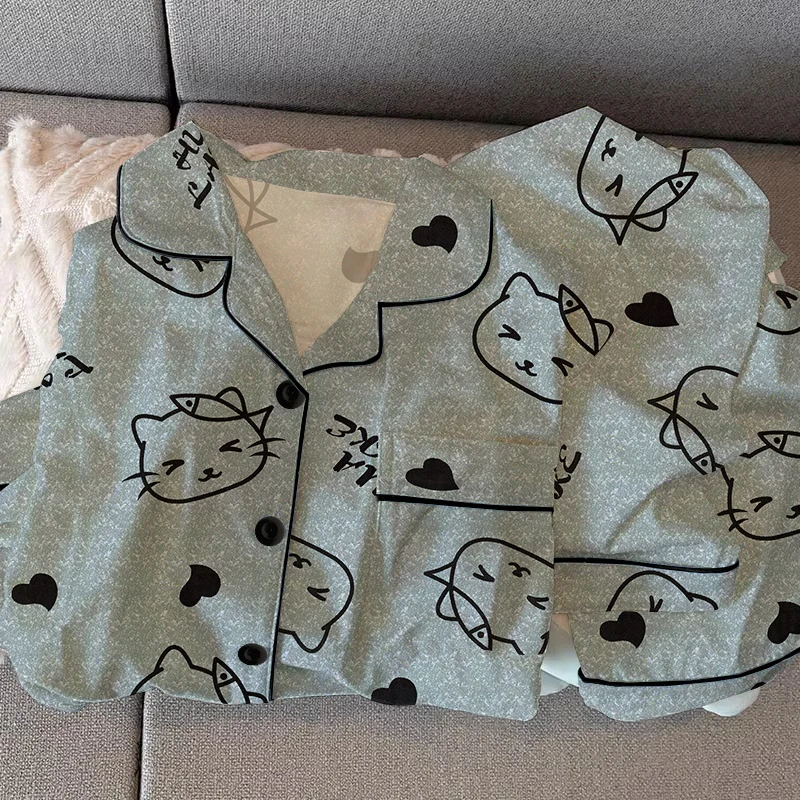 

Новый модный пижамный комплект Hello Kitty, женская весенне-осенняя одежда для дома, одежда для сна с длинными рукавами, мягкая домашняя одежда, милая ночная рубашка с мультяшным принтом