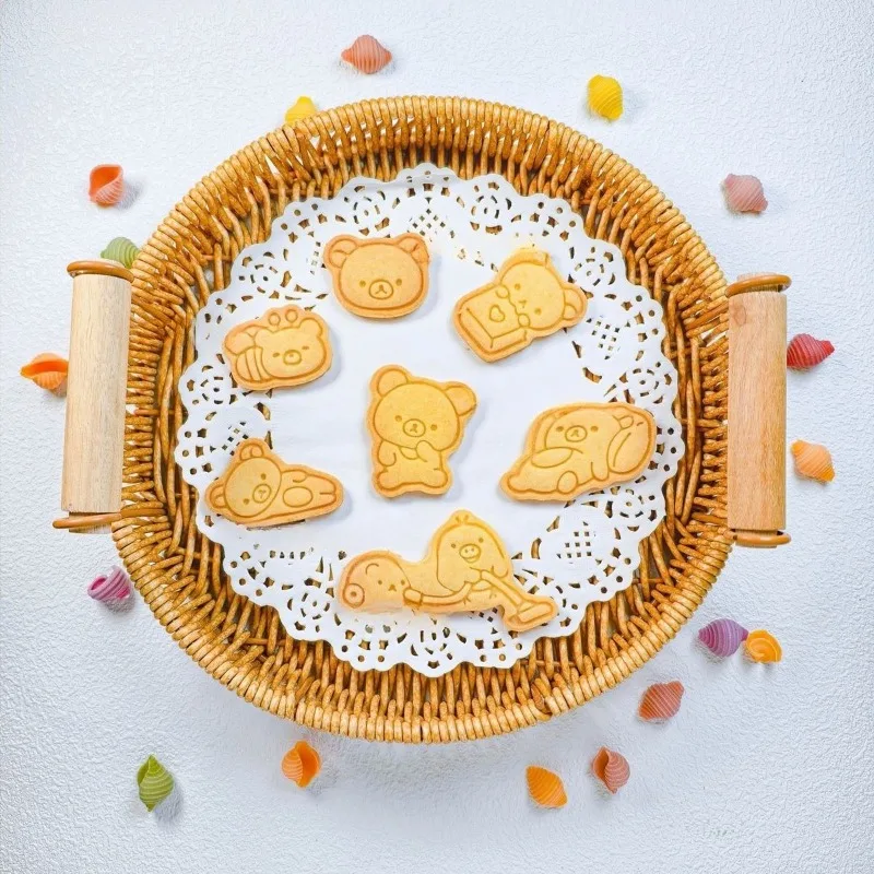 

Rilakkuma Mould Korilakkuma Cartoon Cute DIY Baking Tool Dessert Kitchen Cutting Cake Biscuit Chocolate Press Mold Kitchenware