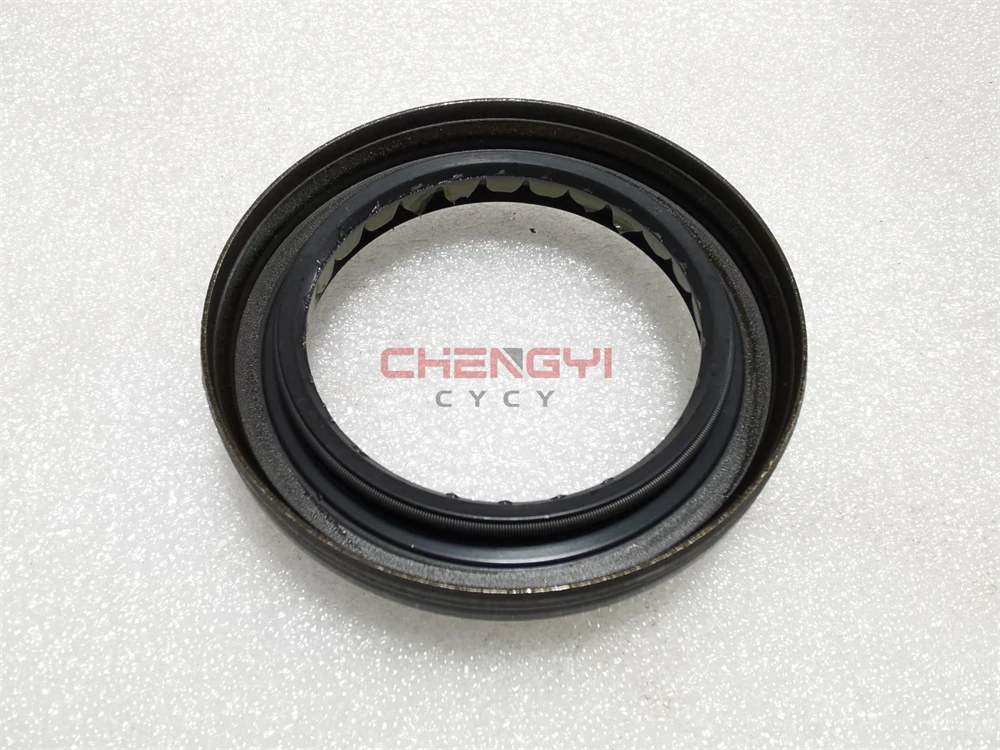 Transfer Case Oil Seal (Connecting Half Shaft - Right ) For Outlander CW4W CW5W CW6W GA2W GF7W GF8W 3200A104 50*70*16.1MM