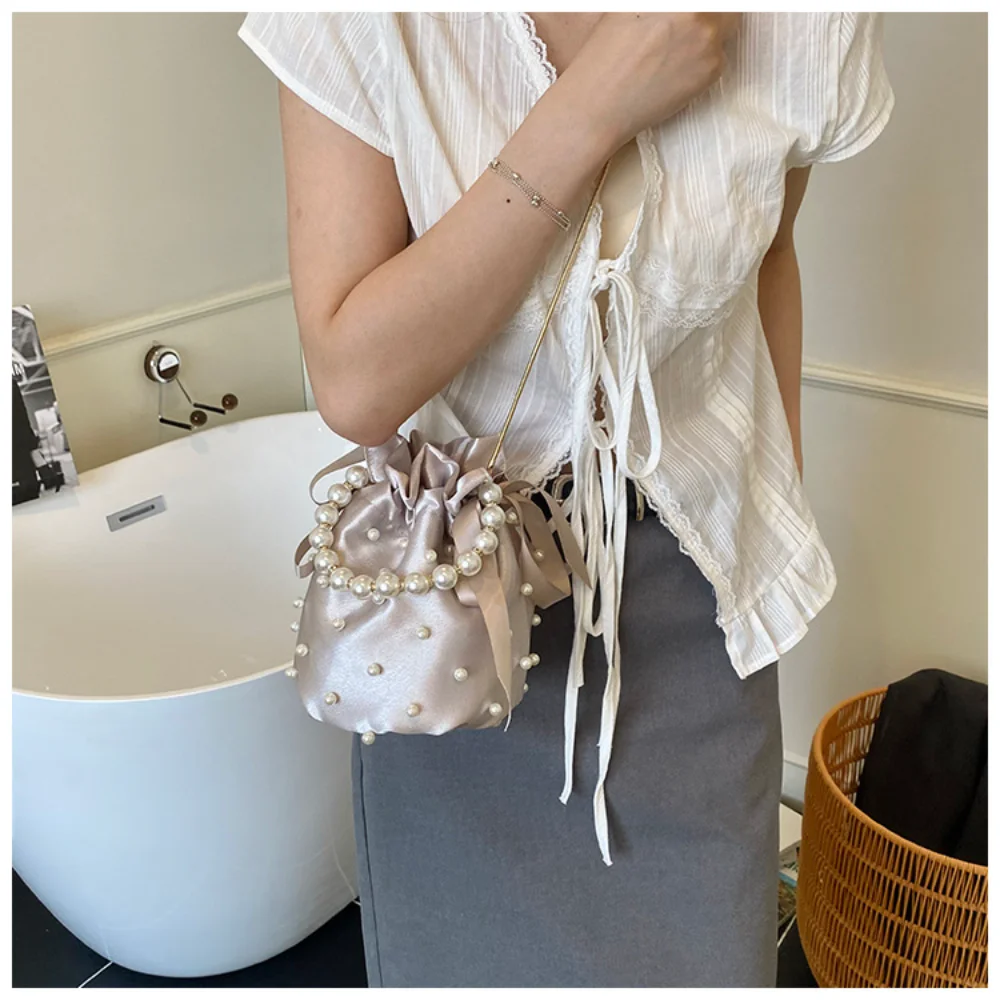 bolsa-de-noite-para-casamento-luxuosa-bolsa-de-mao-com-cordao-bolsa-saco-de-cetim-com-perolas-bolsa-transversal-elegante-para-vestido-de-noite-formal