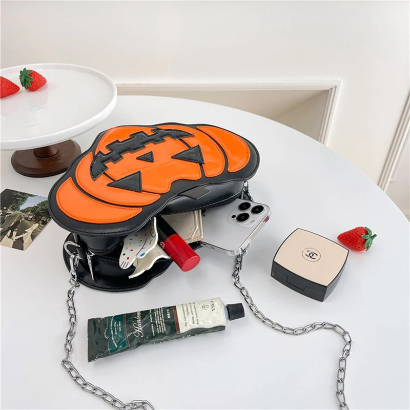 Ladies' Handbag 2026 Halloween Pumpkin Bag New Personalized And Funny Skull Shoulder Bags Ladies' Crossbody Love Bags