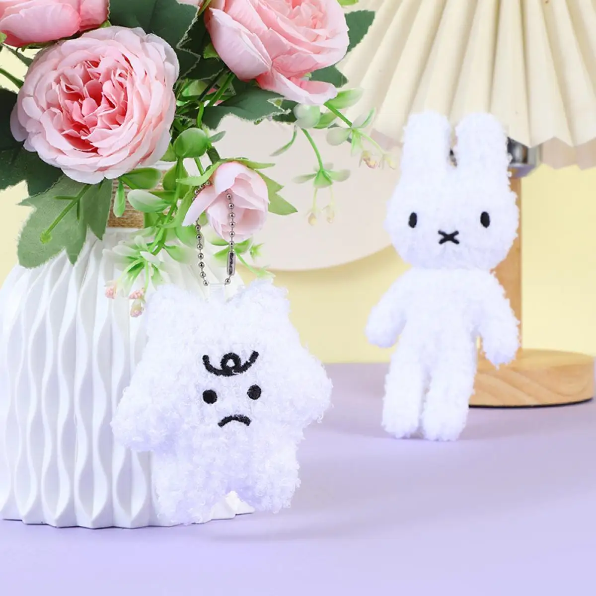 2Pcs Miffy Kawaii Cartoon Kaninchen Plüsch Puppe Schlüsselbund Nette Bär Anime Rucksack Charme Süße Mädchen Neue Stil Puppe Zubehör