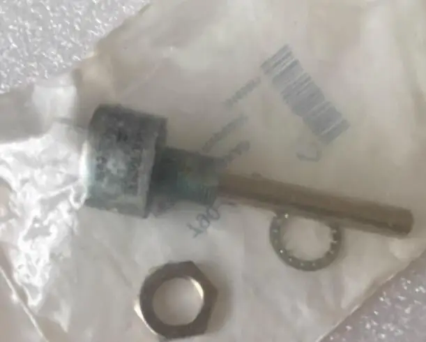 

PE30L0FR103KAB imported from the United States VISHAY long-life single turn ceramic 10K potentiometer handle length 50MM