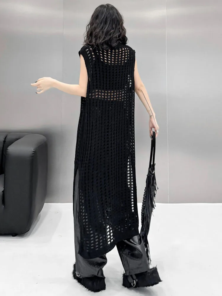 [EAM] Women Black Knitting Hollow Out Big Size Long Dress New Round Neck Sleeveless Fashion Tide Spring Summer 2024 1DH6884