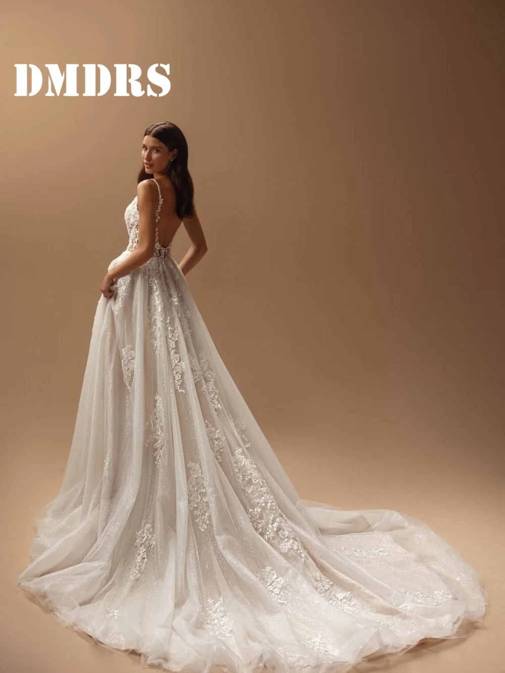 Feierliche Brautkleider mit V-Ausschnitt, bezaubernde Perlen-Brautkleider, trendige Tüll-A-Linie, bodenlange Brautkleider, Vestidos de Novia