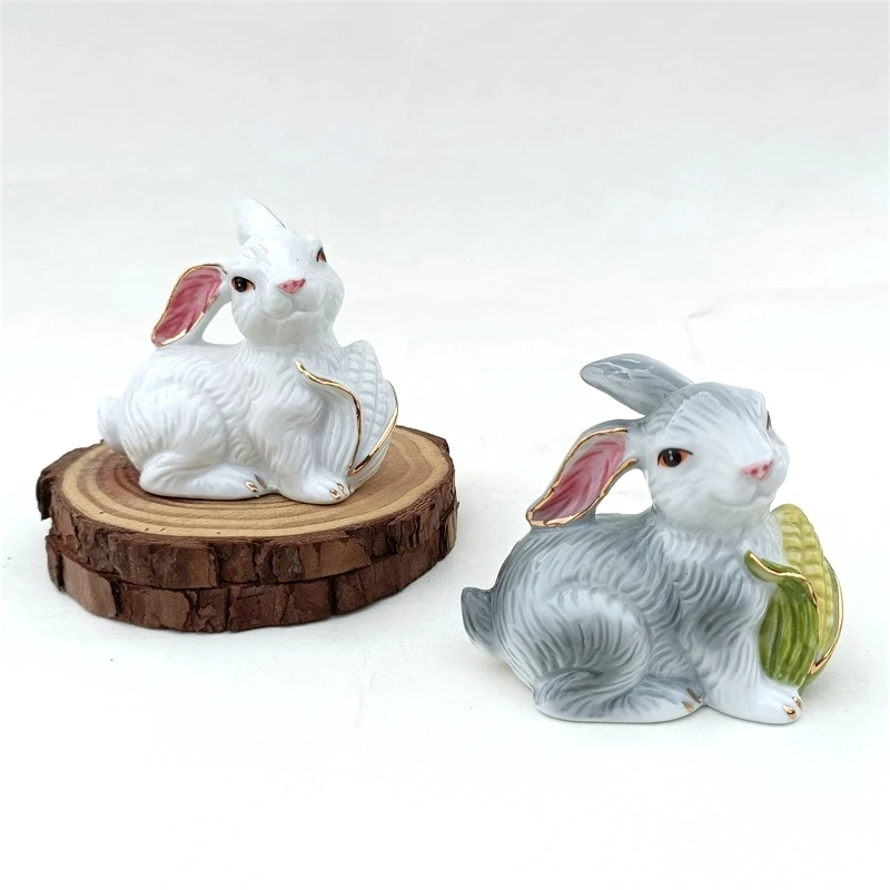 Hand Painted Porcelain Farmer Bunny Miniature Ceramic Ranch Rabbit Figurine Room Embelishment Ornament Decor Craft Accessories