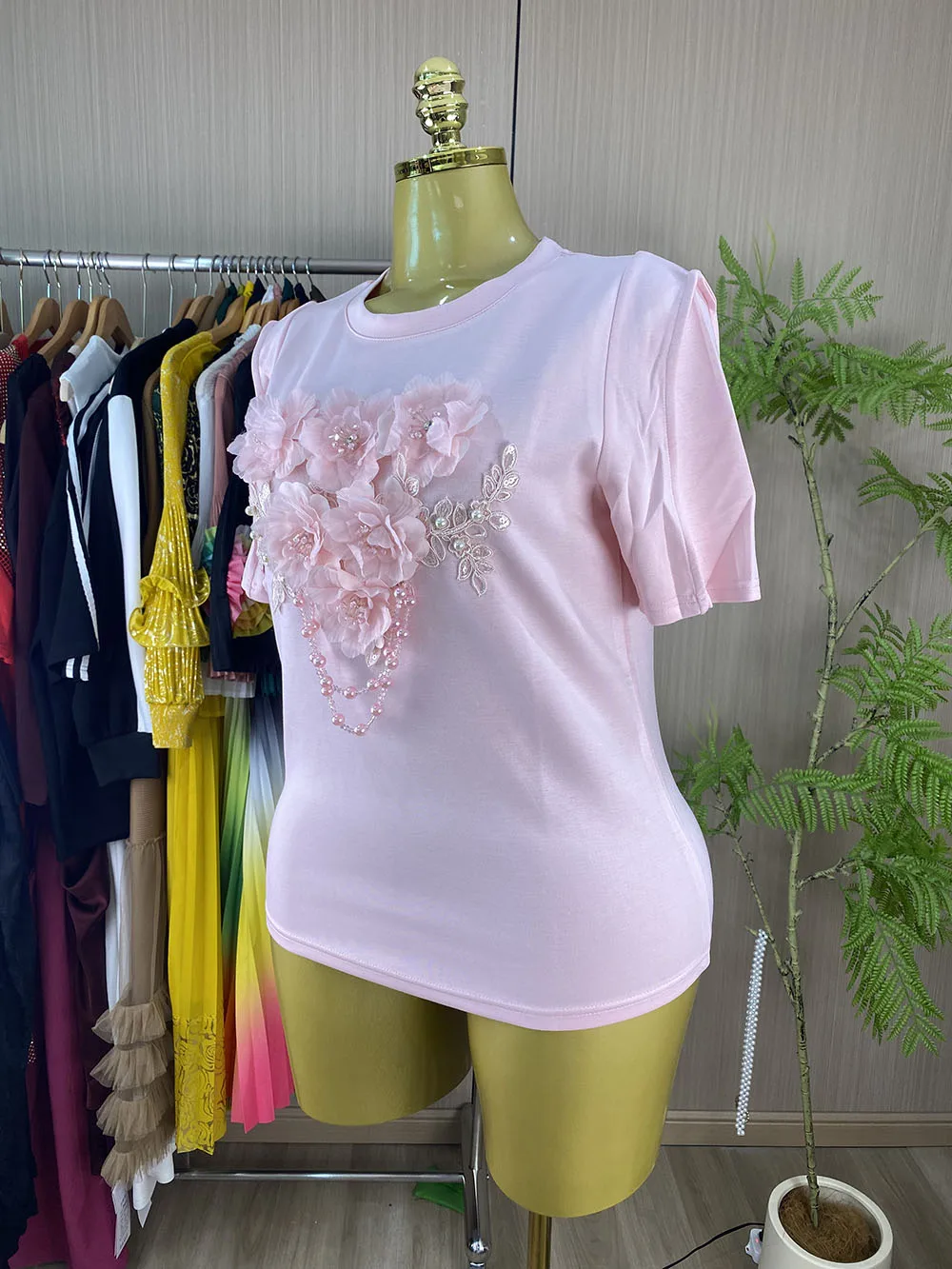 Premium Wholesale: 2026 Summer New Stylish Women's T-Shirt – Crew Neck, Embroidered, Versatile-GZXX1116
