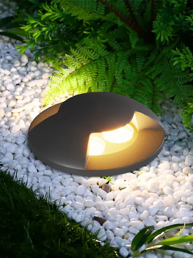 

Solar outdoor waterproof trail light, aisle floor light, courtyard garden staircase lawn light