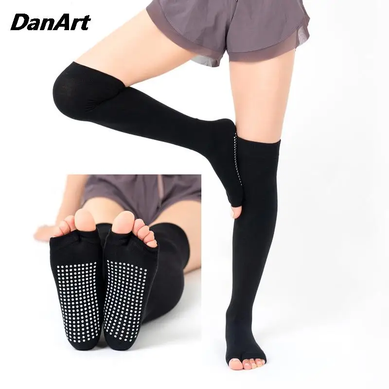 Calcetines de Yoga antideslizantes con punta dividida para mujer, medias largas de tubo sobre la rodilla, entrenamiento de Danza Latina del vientre, calcetines de algodón de tubo alto, piernas cálidas