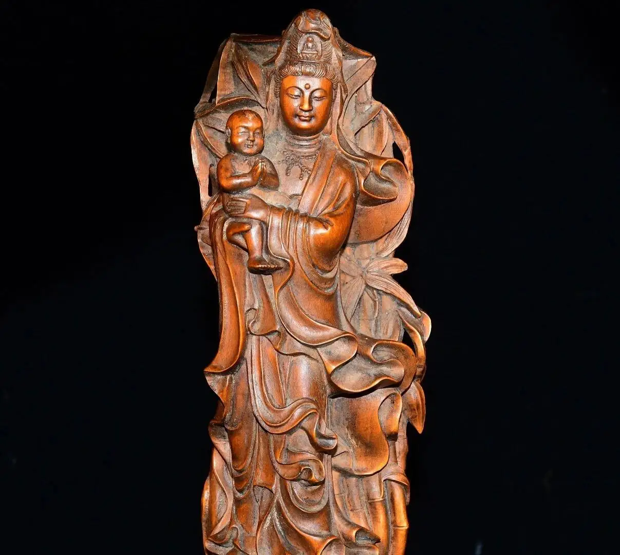Collect China Old Small-Leaved Boxwood Hand Carved Lotussongzi Niangniang Statue