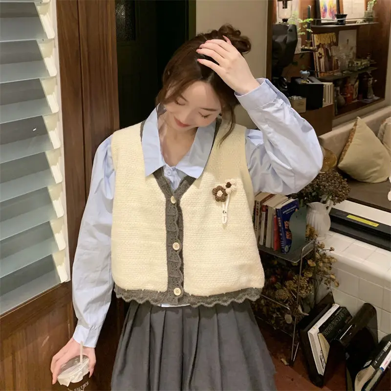 

Japanese Style Layered Vest Casual Loose Fit Knit Vest Autumn Winter Fashion Sleeveless Sweater College Cardigan Korean Trendy
