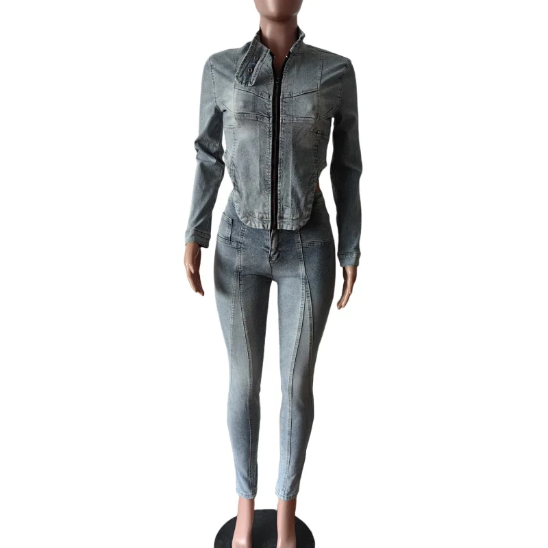 طقم نسائي أنيق من قماش الدنيم بأكمام طويلة وفتحة رقبة على شكل v + بنطلون جينز لخريف 2025 ملابس خروج مكونة من قطعتين بدلة رياضية