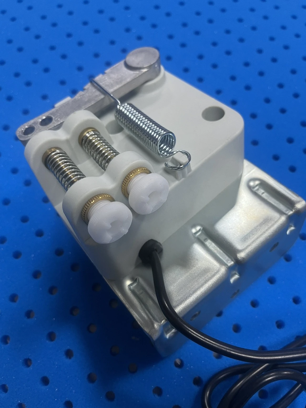 

Juki 900b Компьютерный стежок Ножное управление 900A Контроллер Япония Juki Компьютерный стежок Ремонт электрического блока управления