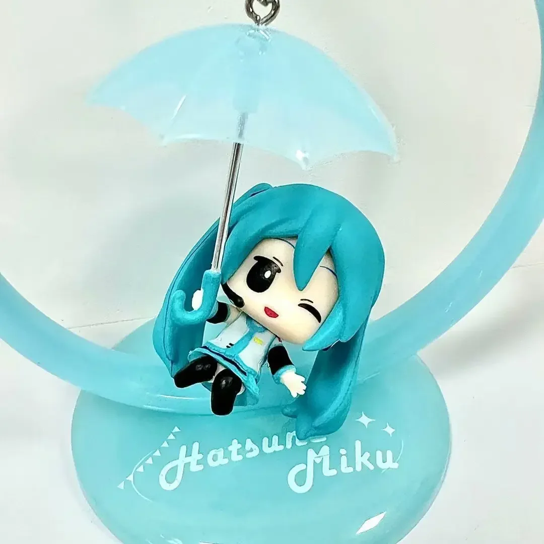 Nowa wersja Q 12CM Anime Hatsune Miku Parasol Piękna dziewczyna Seria PVC Figurka akcji Model Zabawki dla dzieci Lalka Ozdoby Fani Prezenty