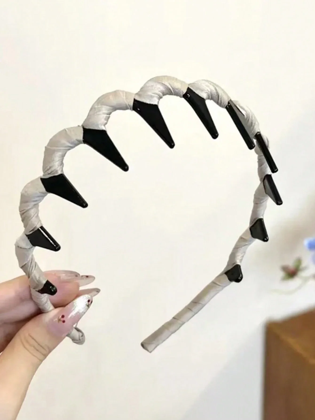 Diadema elegante con pinchos para mujer, ideal para uso diario, fiestas, playa y vacaciones