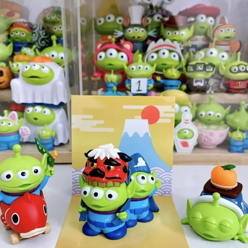 

Cute Three Eyes Alien Figure Toy Car Desktop Decor Lucky Koi Hugging Dragon Doll Gift For Kids Adults Collection
